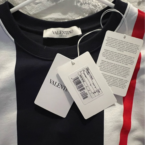 Valentino Printed Cropped Sweatshirt - Picture 8 of 10